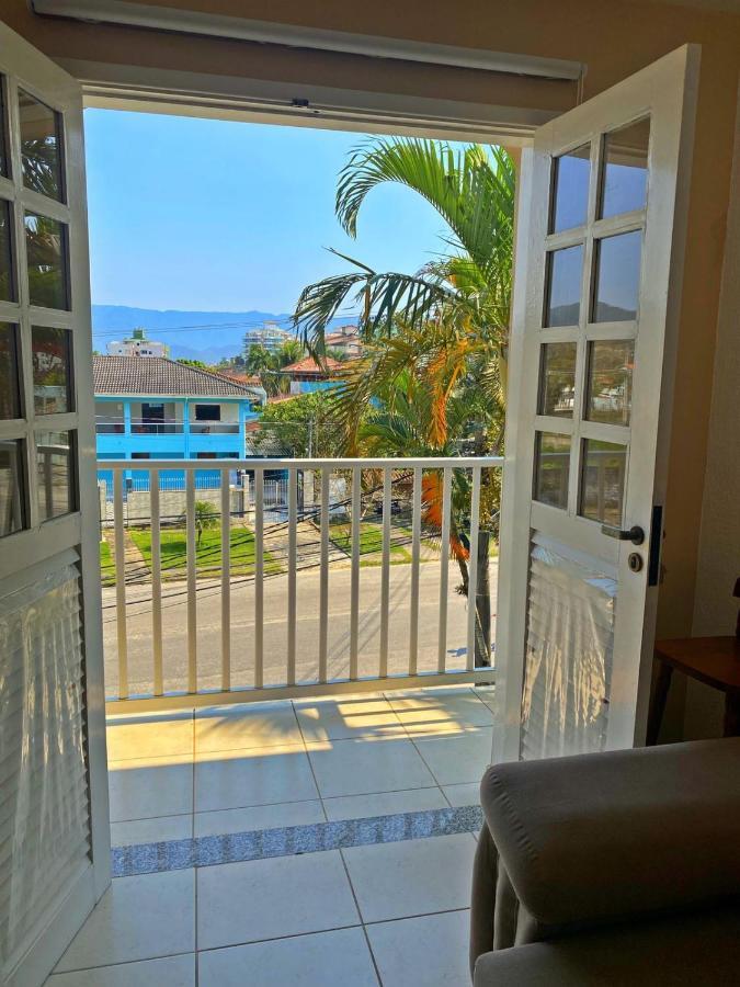 Apartamento Praia Grande Tenorio Pe Na Areia C/ Ar Ubatuba Eksteriør bilde